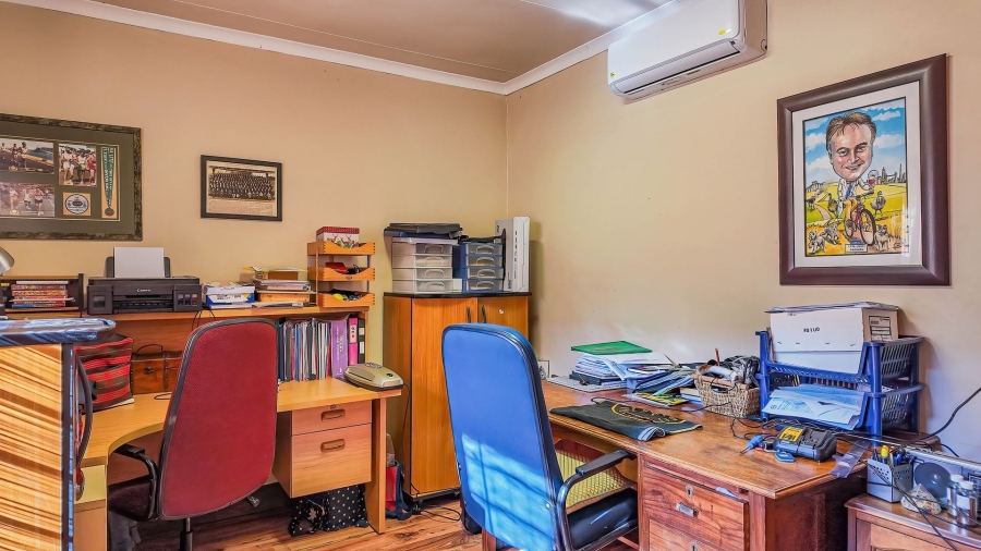 4 Bedroom Property for Sale in Protea Park North West